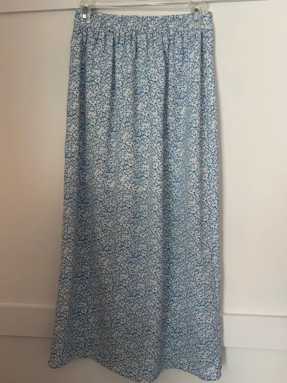 Blue Floral Maxi Skirt size small in excellent condition